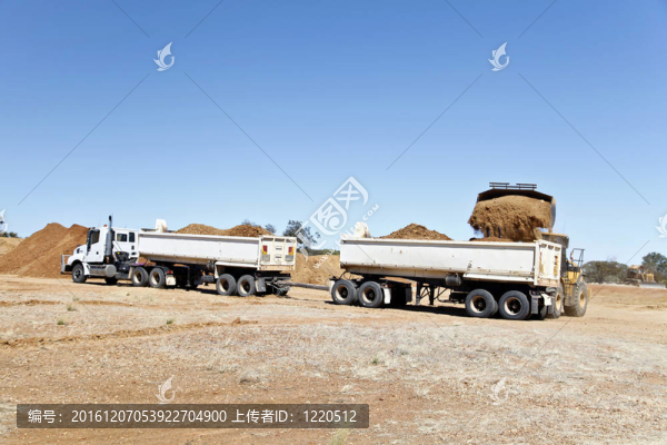 卡車(chē)