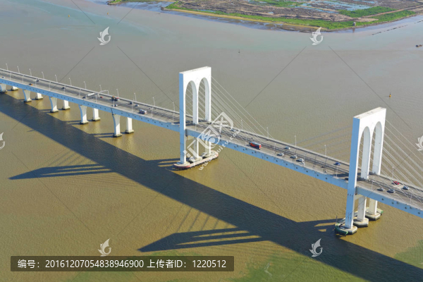 Sai,Van橋