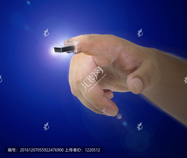 一個(gè)人類(lèi)的USB手指