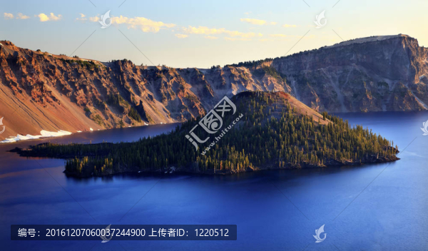 巫師島火山口湖俄勒岡