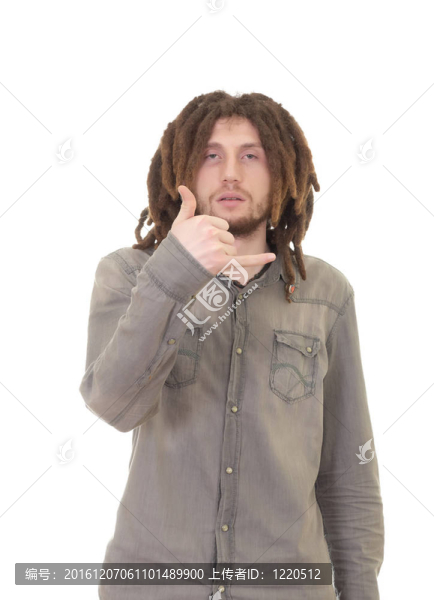 年輕人孤立dreadlock