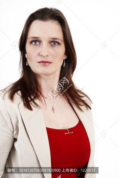 美麗的黑發(fā)女人