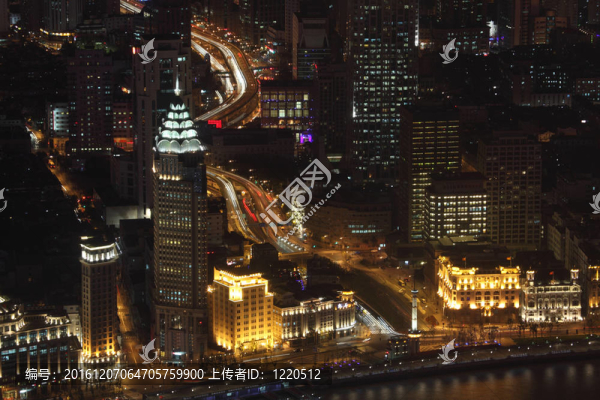 晚上上海市；中國