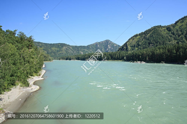 山區(qū)河流