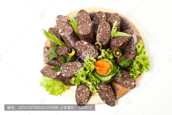 帶蔬菜的血香腸