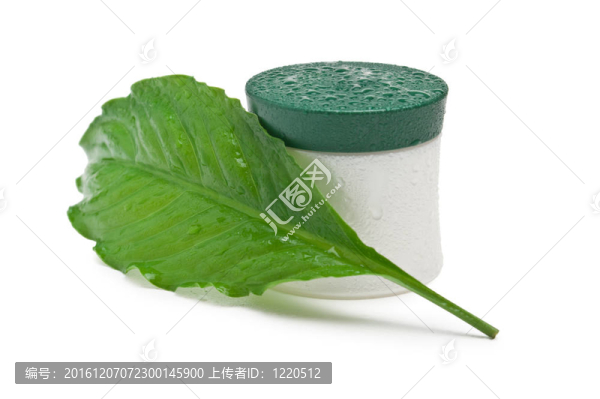 化妝霜和綠葉