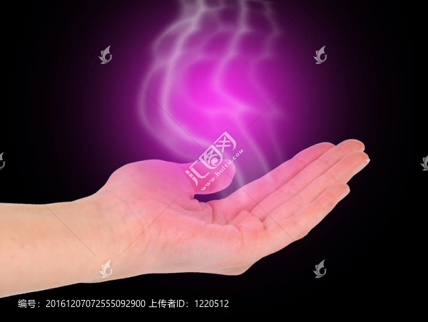 用煙打開手