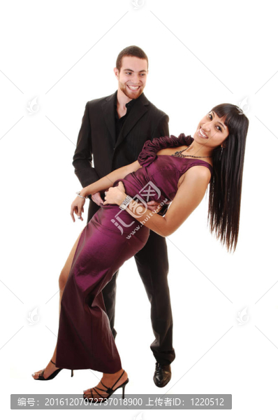 夫婦舞蹈。