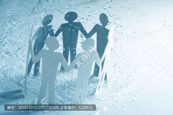 雨下紙隊