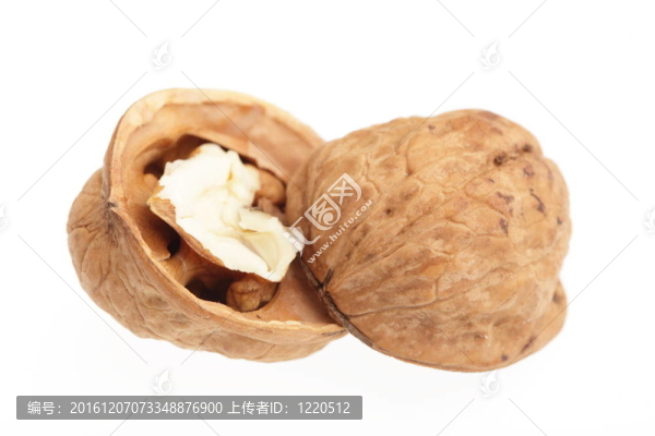 白背景核桃
