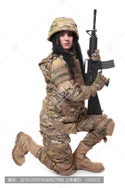 美麗的陸軍女孩與步槍