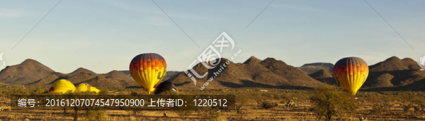準(zhǔn)備在亞利桑那州全景升空的氣球