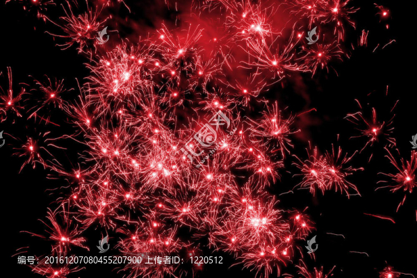 紅色的煙花爆炸