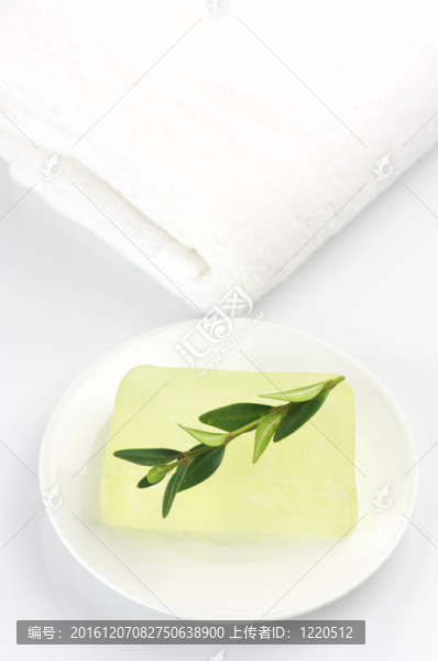 手工肥皂和毛巾