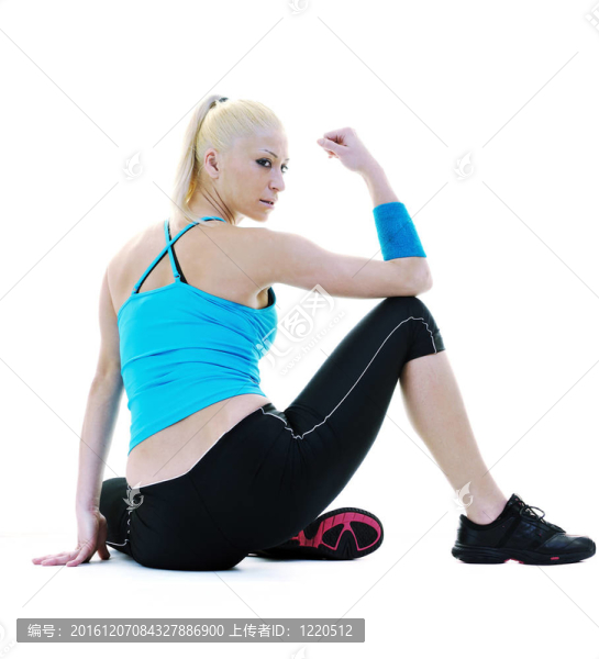 健身和鍛煉與金發(fā)女人