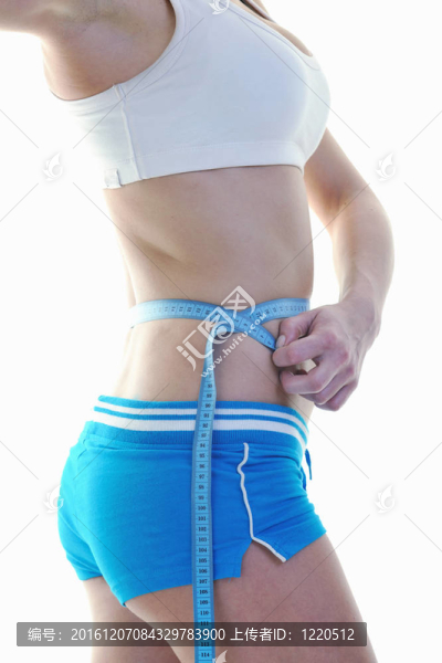 健身和鍛煉與金發(fā)女人