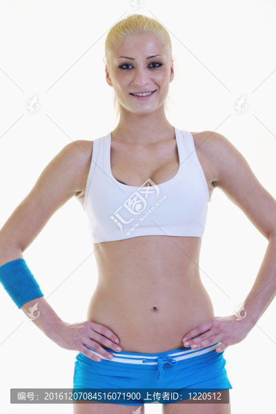 健身和鍛煉與金發(fā)女人