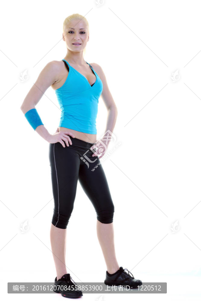 健身和鍛煉與金發(fā)女人
