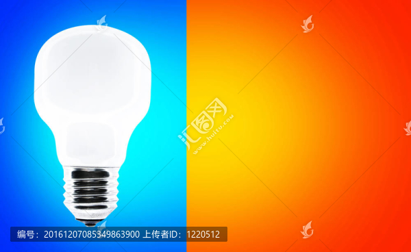 白色的燈泡