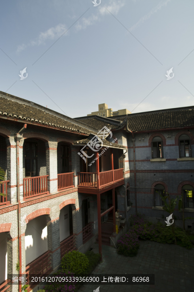 華東政法大學(xué)