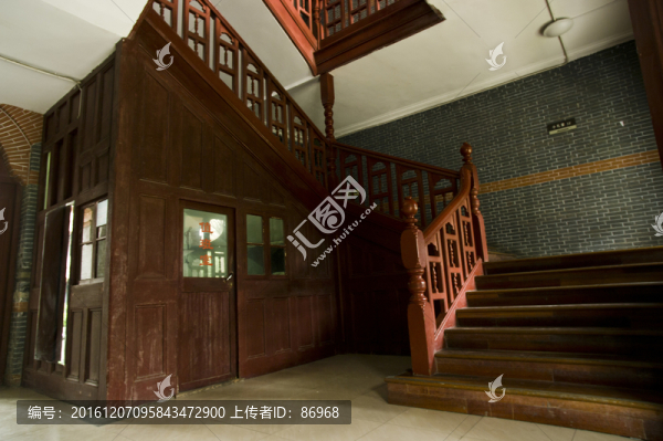 華東政法大學(xué)
