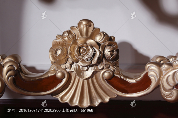 雕刻,意大利亮光家具