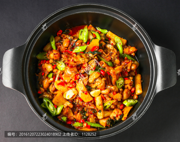 麻辣雞丁煲