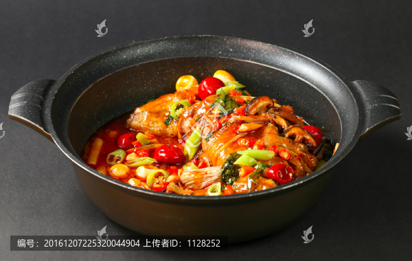 香辣魚(yú)煲