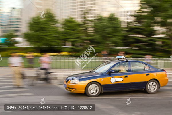 北京出租車(chē)故意運(yùn)動(dòng)模糊