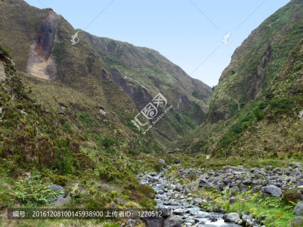 巖石景觀在亞速爾群島