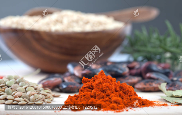 辣椒粉和小扁豆