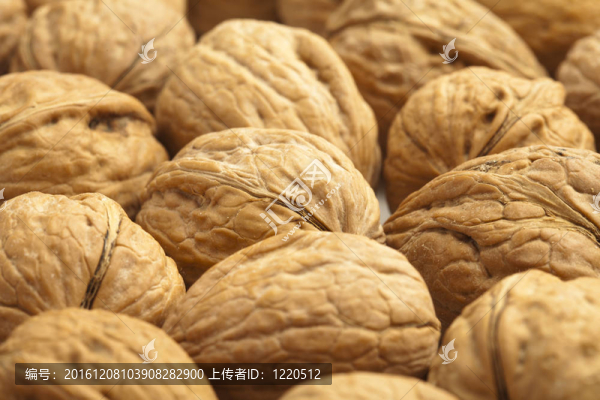 Wallnuts