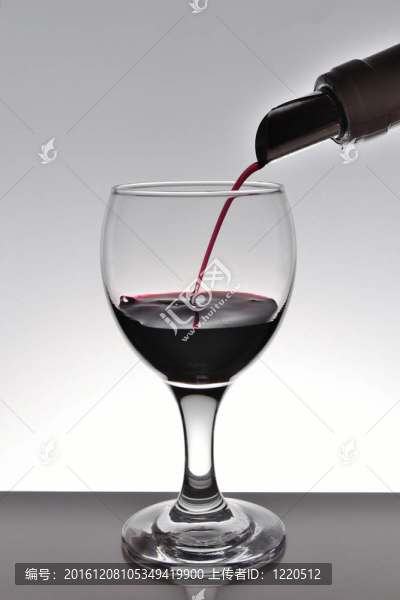 紅葡萄酒