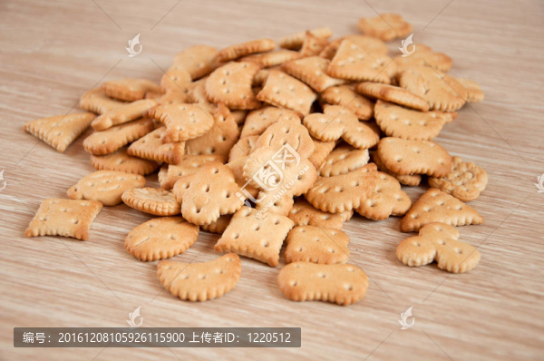 孩子們想出了很多餅干