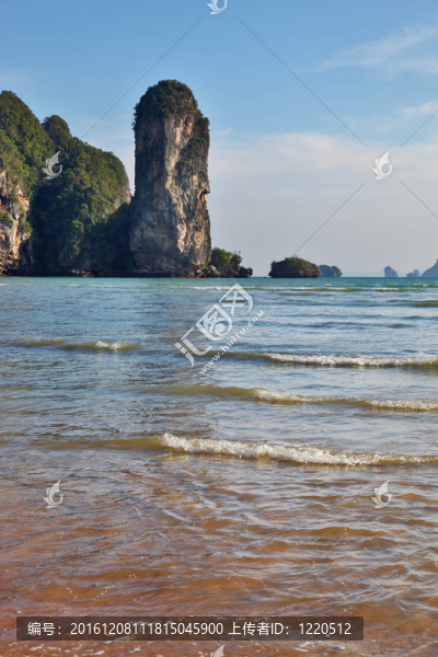 在泰國半島的甲米海岸