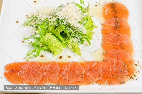 魚生牛肉沙拉