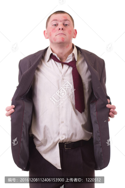 驚吻男子套裝
