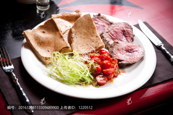 烤牛肉