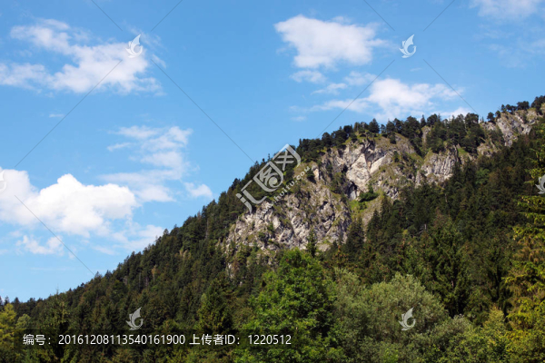 山脈與天空