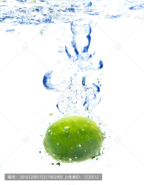 石灰掉在水里