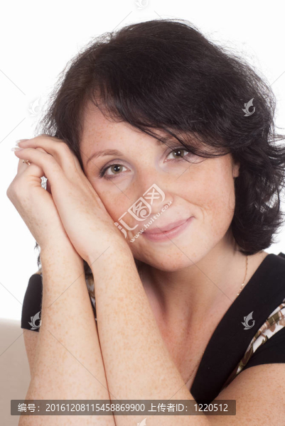 年輕漂亮的女人