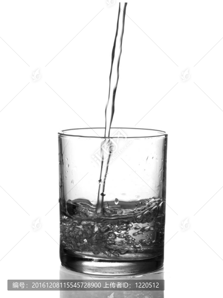 水