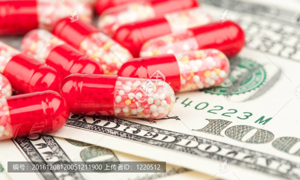 特寫丸和金錢