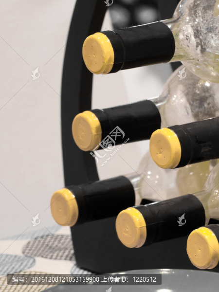 酒架
