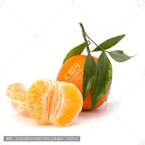 成熟的美味Tangerine夜店孤立在白色背景