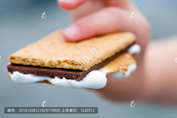 小