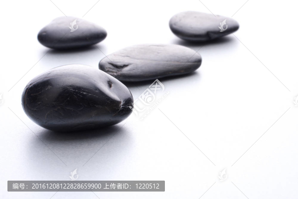 禪石。石材水療與保健理念。
