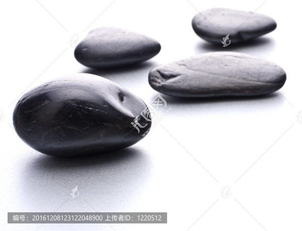 禪石。石材水療與保健理念。