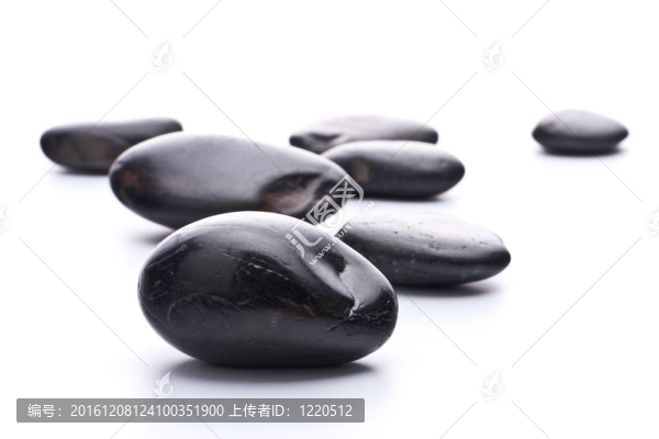 禪石。石材水療與保健理念。