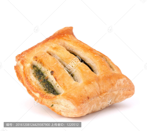 白色背景上的酥皮小圓面包。